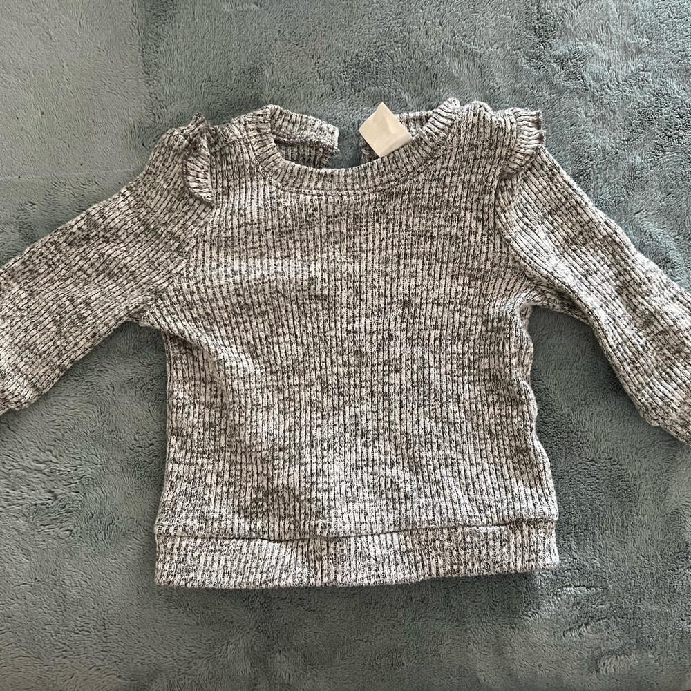 OSHKOSH Gray Knit Sweater - 9mos